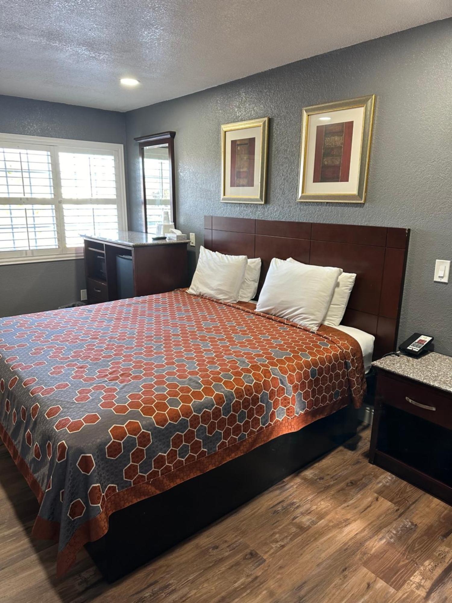 Fireside Inn By The Beach Boardwalk & Bowling Santa Cruz Exterior foto